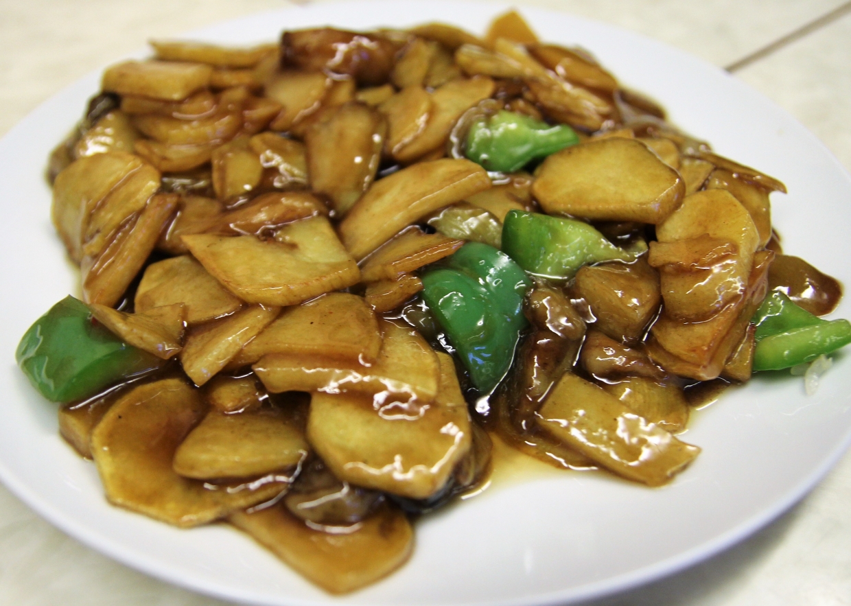 "Баклажаны с картофелем и сладким перцем"