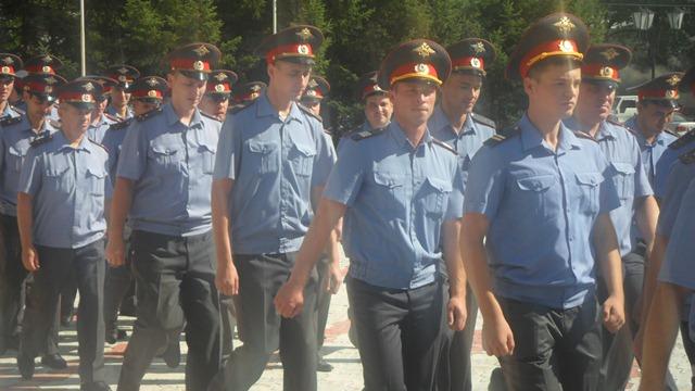 Торжественный марш городских полицейских