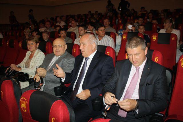 Открытие кинотеатра посл ремонта