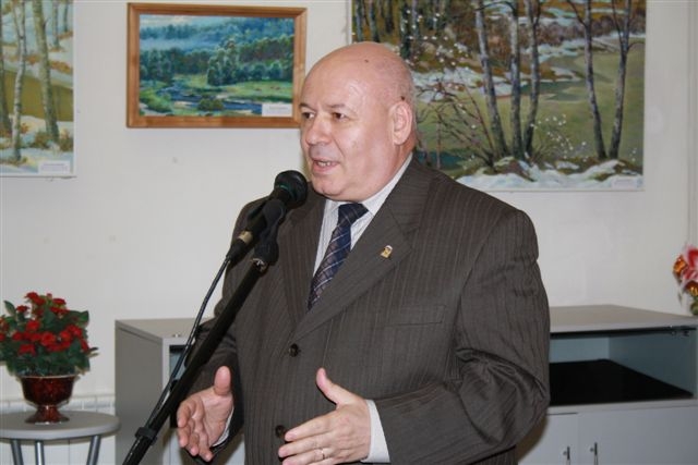 Анатолий Тихомиров