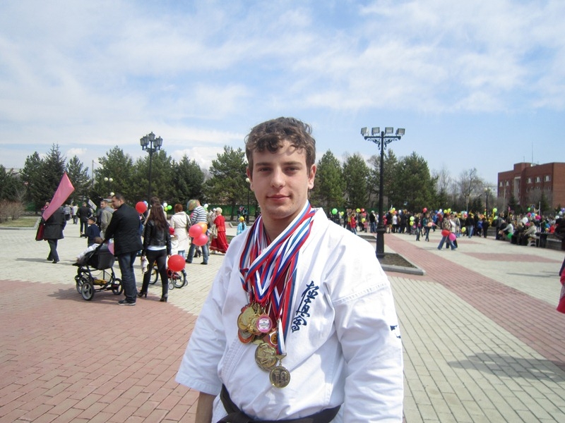 Антон Ермаков