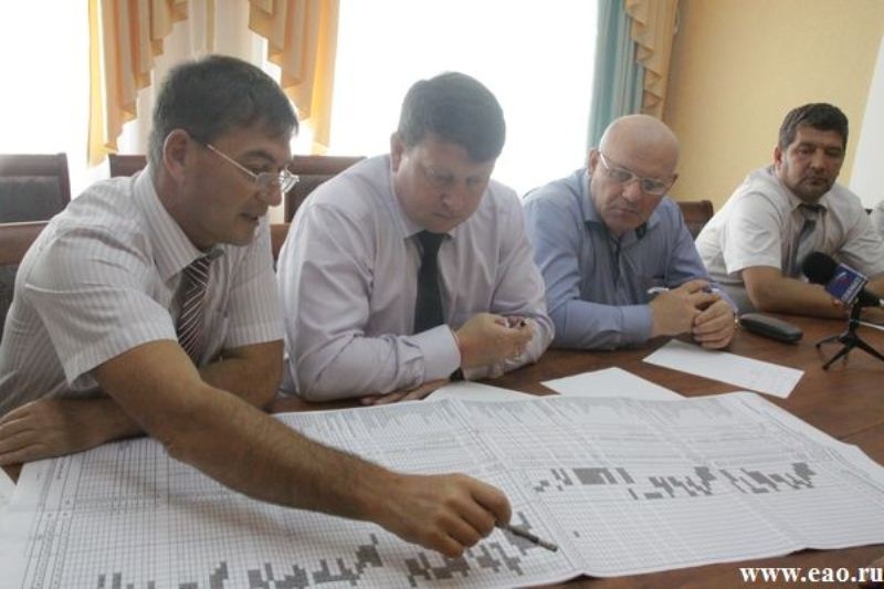 Губернатор ЕАО проинспектировал строительство районной больницы в г.Облучье