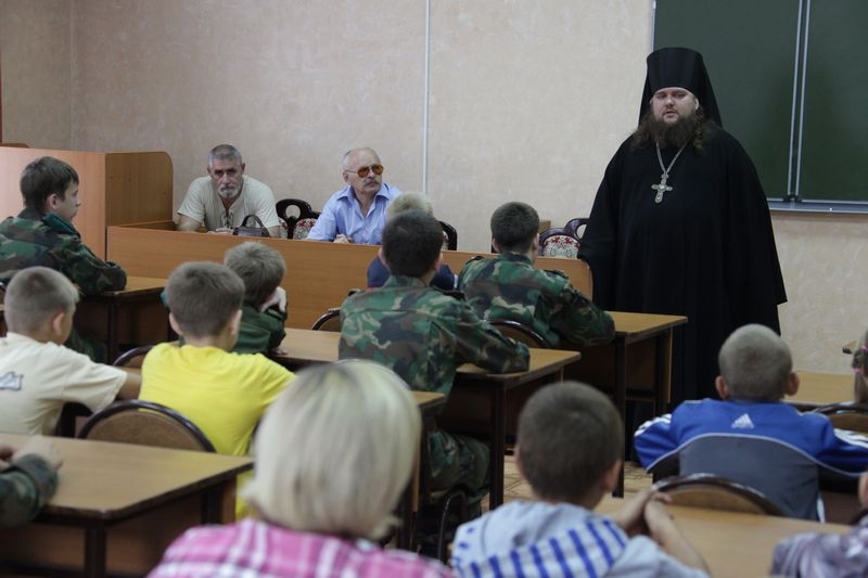 Первое занятие кадетов прошло в Социально-просветительском центре Биробиджанской епархии 