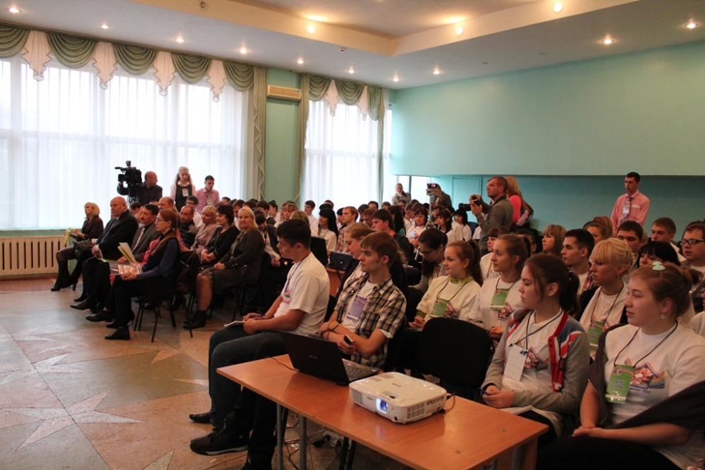 Молодежный форум "Есть контакт-2012" начал свою работу в ЕАО