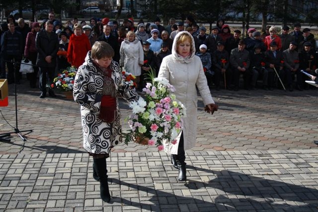 Митинг, посвященный 105-летию Героя Советского Союза Иосифа Бумагина, прошел в Биробиджане