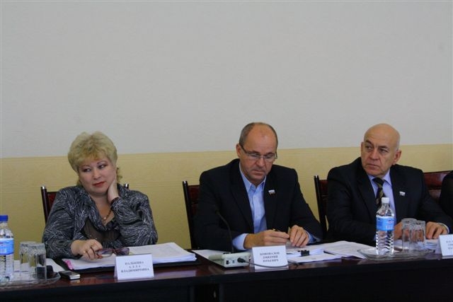 Депутаты Думы Биробиджана приняли бюджет на 2013 год