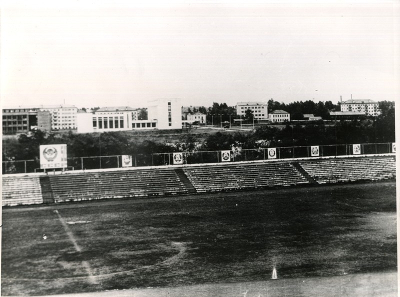 Стадион "Строитель"