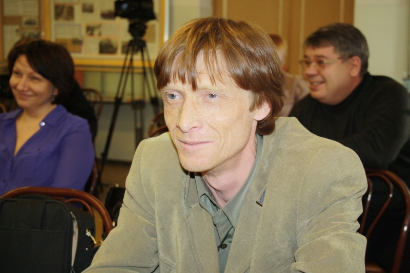 Пост принял Андрей Ворсин