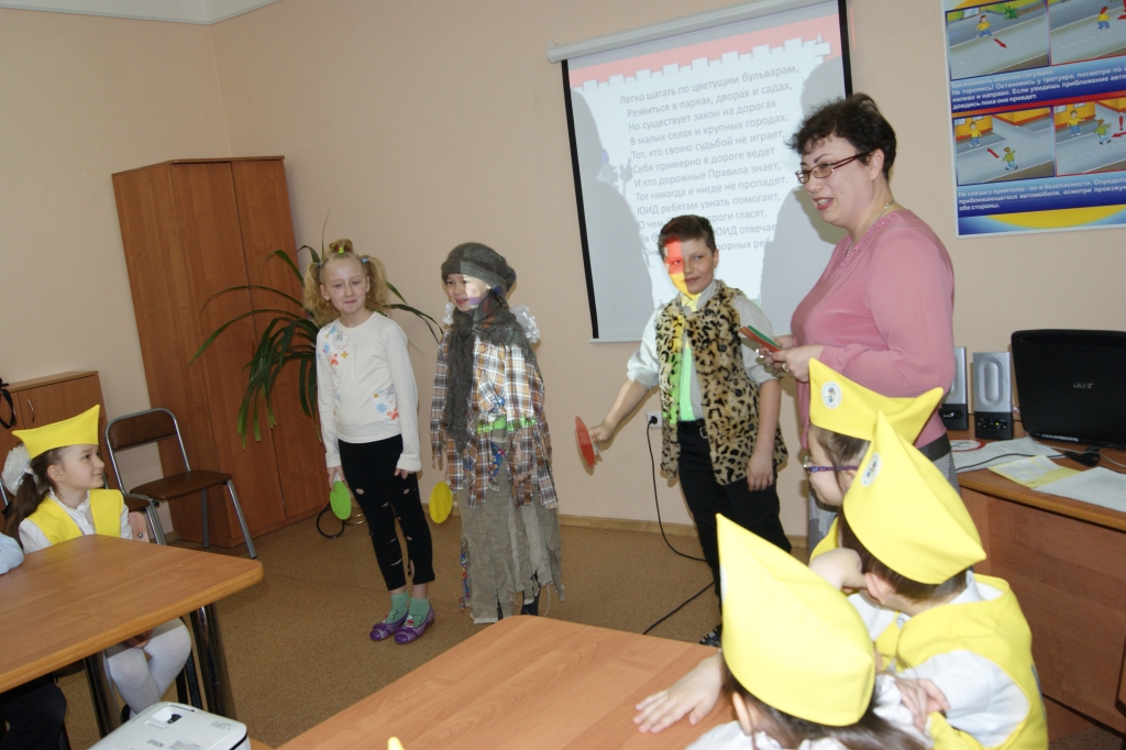 Посвящение в Юные инспекторы движения