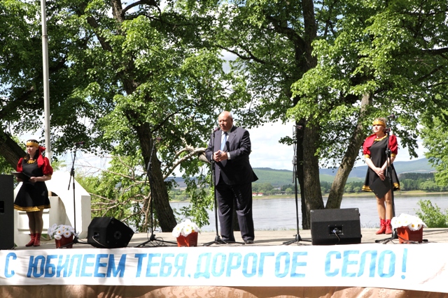 Анатолий Тихомиров поздравил всех с годовщиной , Фото с места события из других источников
