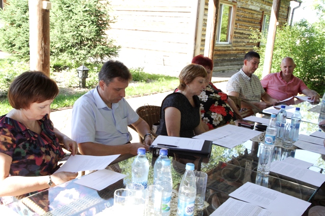 Встреча Клуба деловых людей и депутатов Законодательного Собрания ЕАО, Фото с места события из других источников