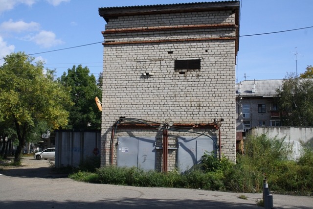 Раз заросло, значит - аварий не было, Фото с места события собственное