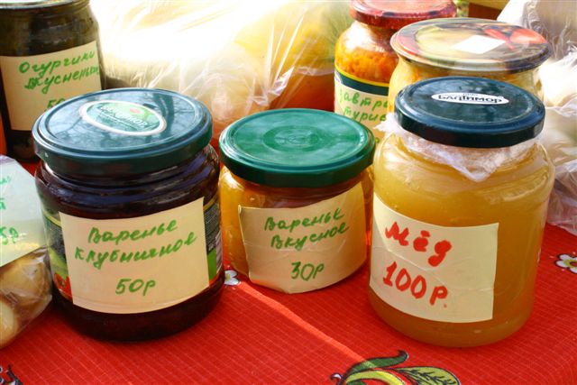 Домашнее варенье и мед - все на продажу, Фото с места события собственное