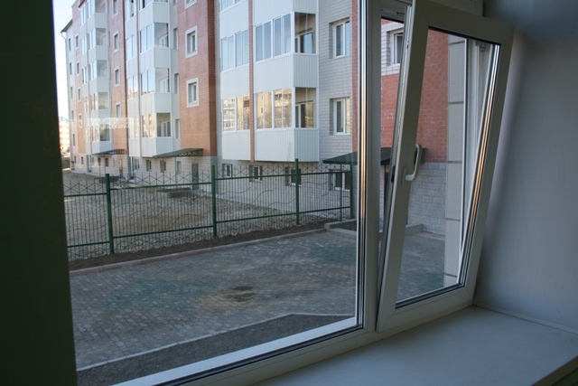 Новый детсад в Биробиджане планируют сдать в эксплуатацию ко Дню Конституции, Фото с места события собственное