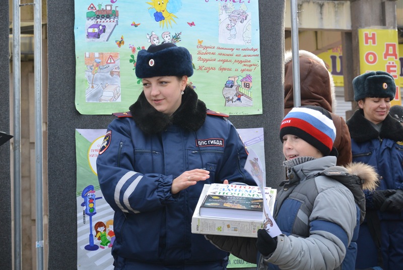 Акция "Жизнь бесценна!" в Биробиджане, Фото с места события собственное