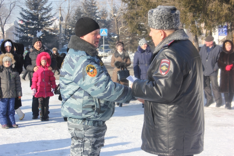 Встреча биробиджанского ОМОНа , Фото с места события из других источников