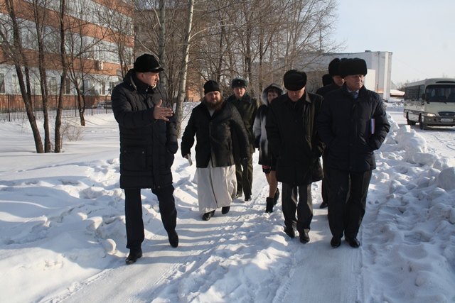 Совещание провели на месте, Фото с места события собственное