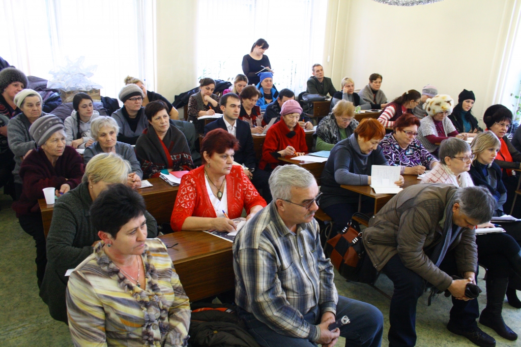 Общественность призвали к сотрудничеству в сфере ЖКХ, Фото с места события из других источников