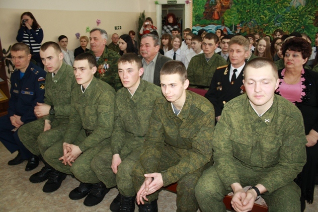 Воины Биробиджанского гарнизона, Фото с места события собственное