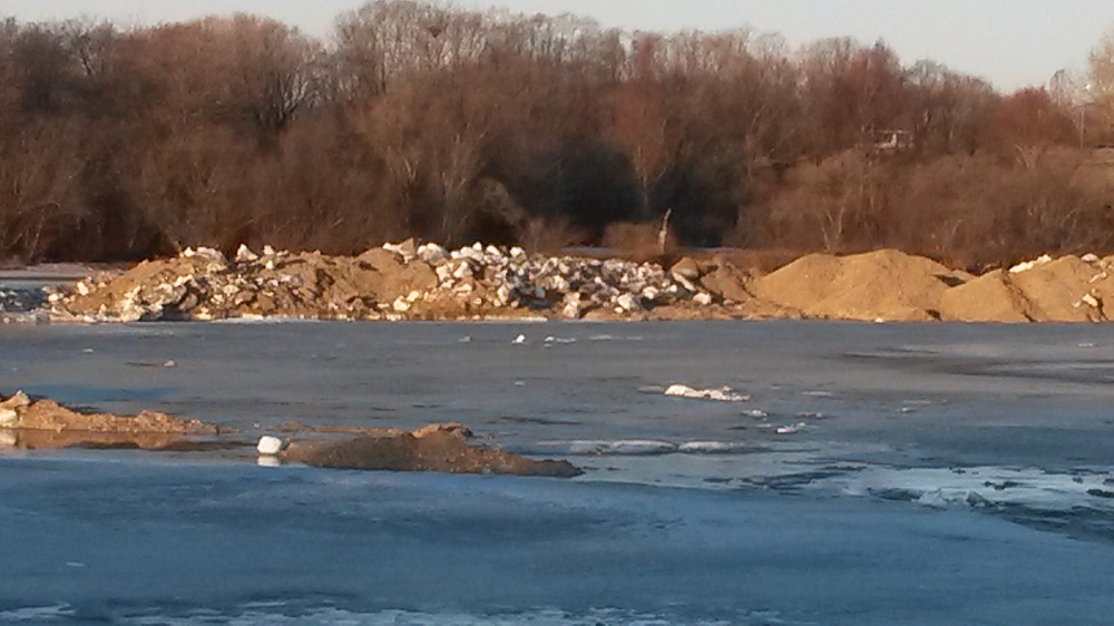 Вода все смоет?, Фото с места события собственное