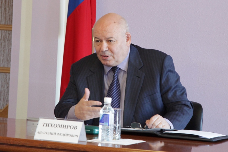 Анатолий Тихомиров, Фото с места события из других источников