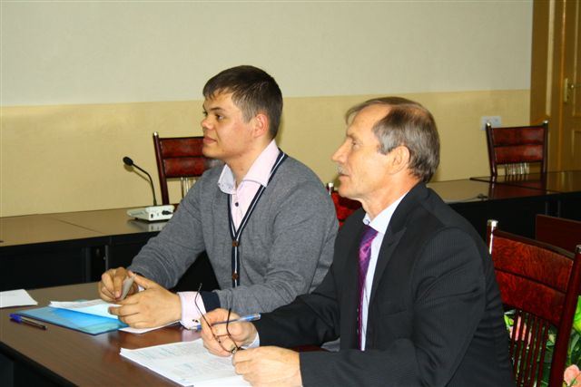 Александр Музыка и Павел Ворожбит, Фото с места события собственное