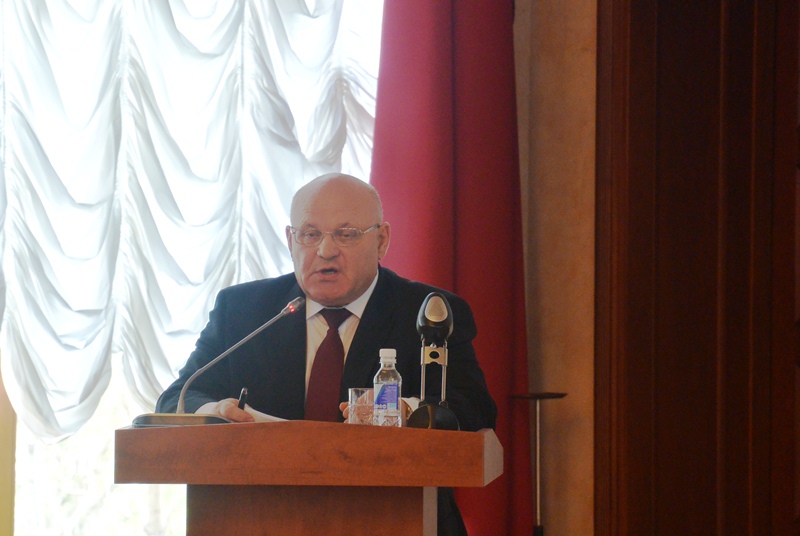 Александр Винников, Фото с места события собственное