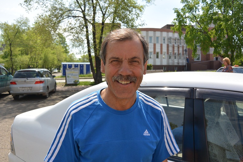 Аркадий Зайцев, Фото с места события собственное