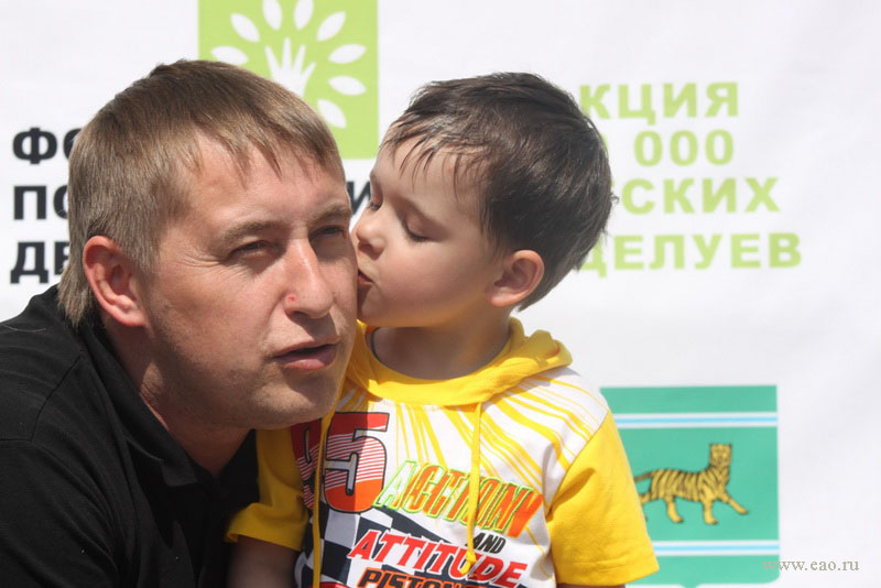 Акция собрала более 300 участников, Фото с места события из других источников