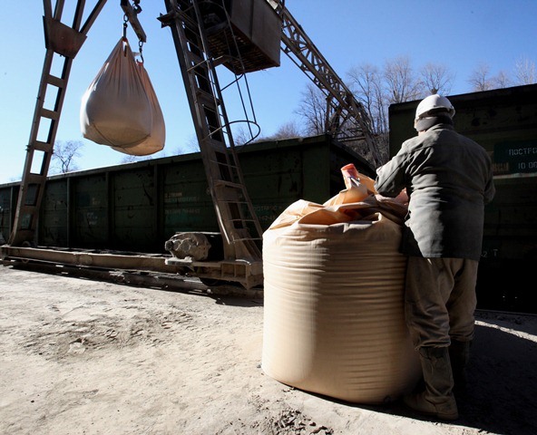 Отгрузка продукции, Фото с места события из других источников