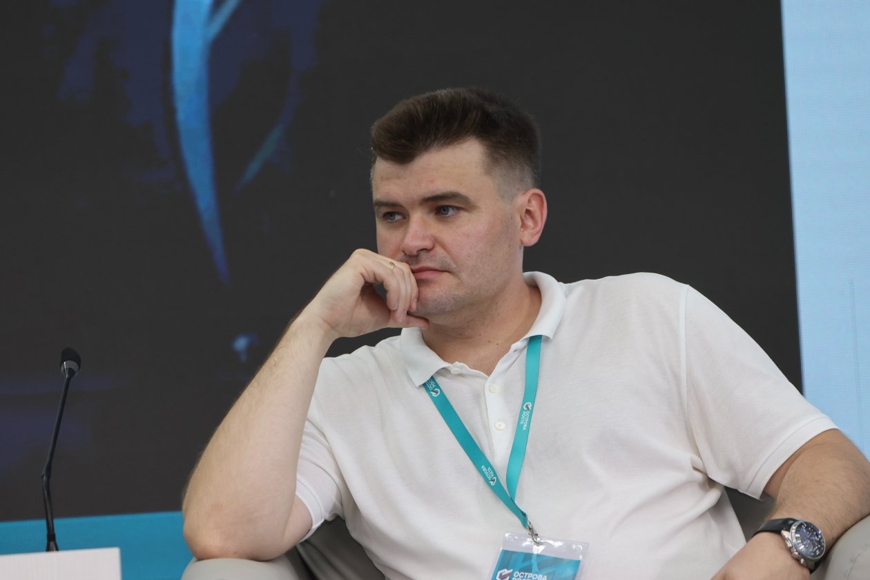 Павел Глотов
