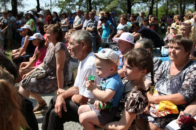 Празднование 65-летия завода, Фото с места события из других источников