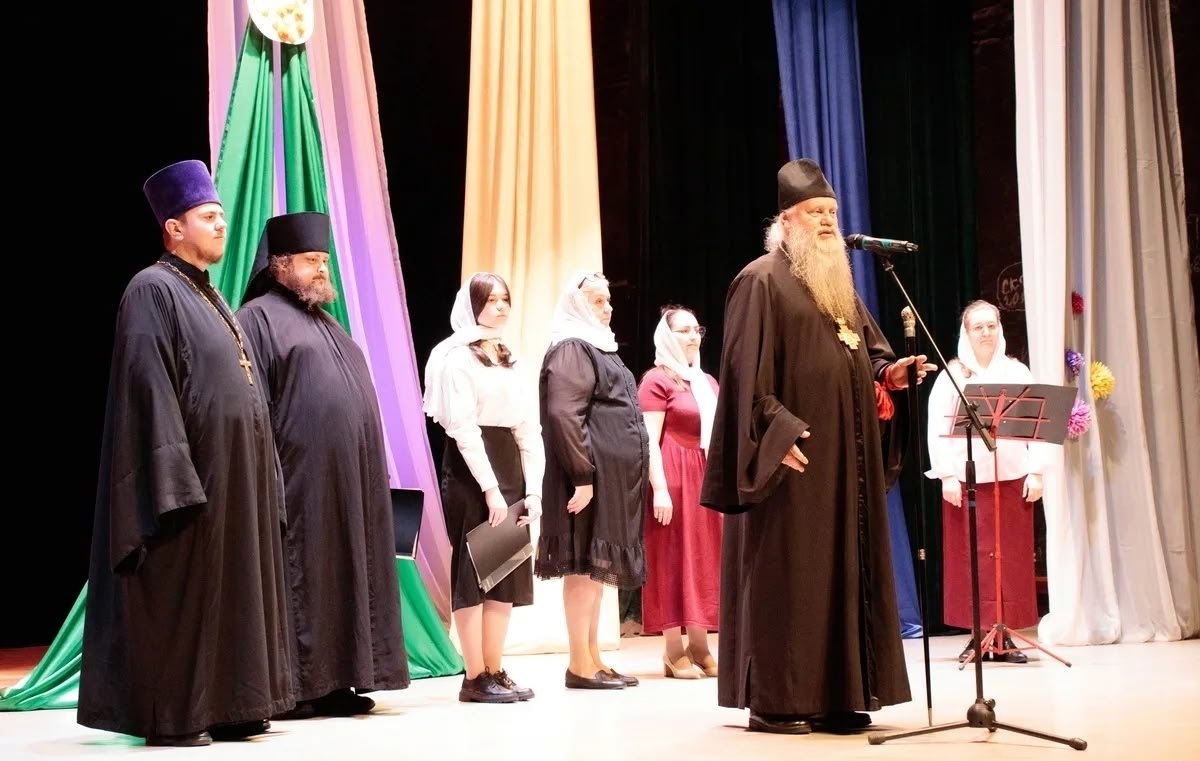 Праздничный концерт подарили биробиджанцам в Светлое Христово Воскресенье Биробиджанская епархия