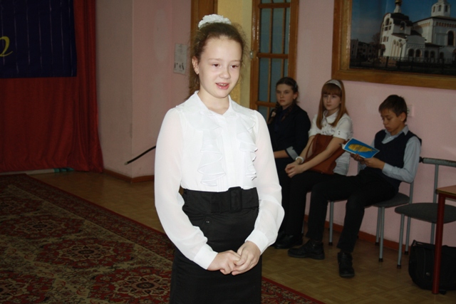 Екатерина Дзюба пишет стихи о Биробиджане , Фото с места события собственное