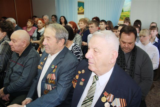 71-ю годовщину снятия блокады Ленинграда отметили в Биробиджане, Фото с места события собственное