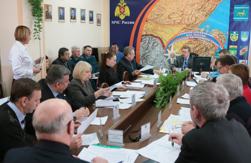 Защиту от паводков и борьбу с лесными пожарами обсудили в правительстве ЕАО, Фото с места события из других источников