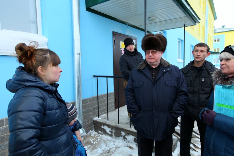 Качество жилья оценило руководство Фонда содействия реформированию ЖКХ, Фото с места события из других источников