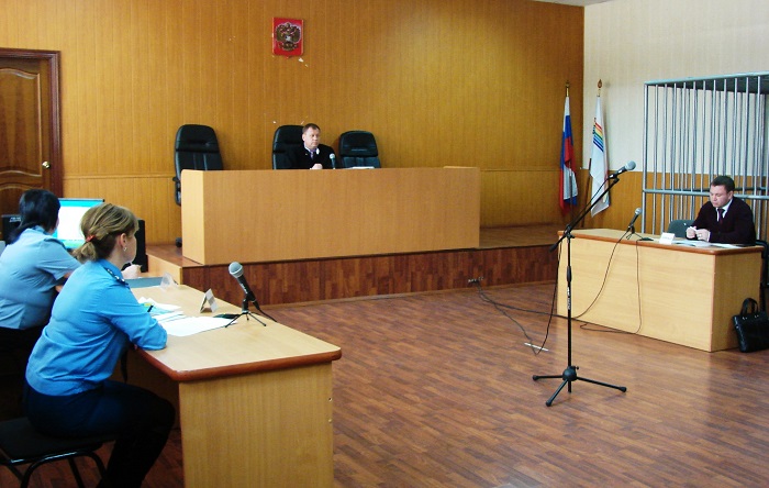 Бизнесмен из Биробиджана, проходящий по делу о "Родине", останется под домашним арестом, Фото с места события из других источников