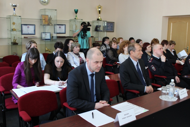 Межведомственная комиссия рассмотрела проблемные вопросы, Фото с места события собственное