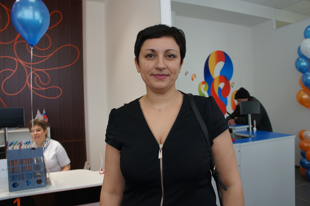 Лейла Абузова, Фото с места события собственное