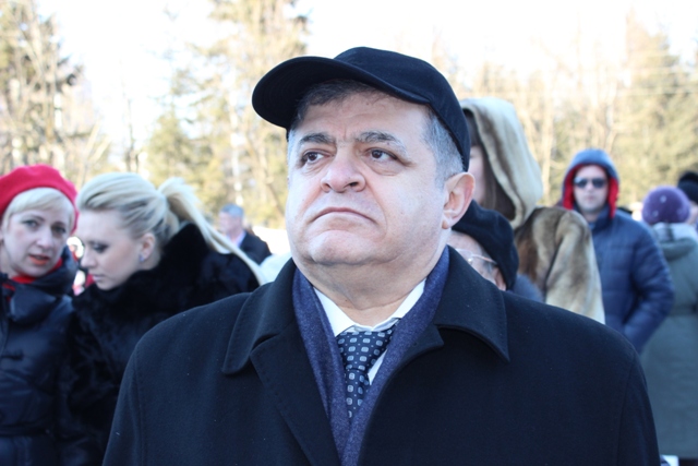 Владимир Джабаров, Фото с места события собственное