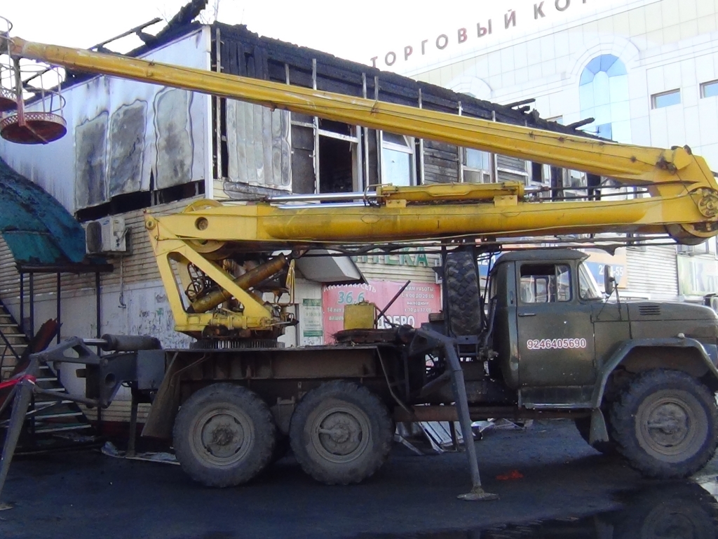 Дом, который мог взлететь на воздух, Фото с места события из других источников