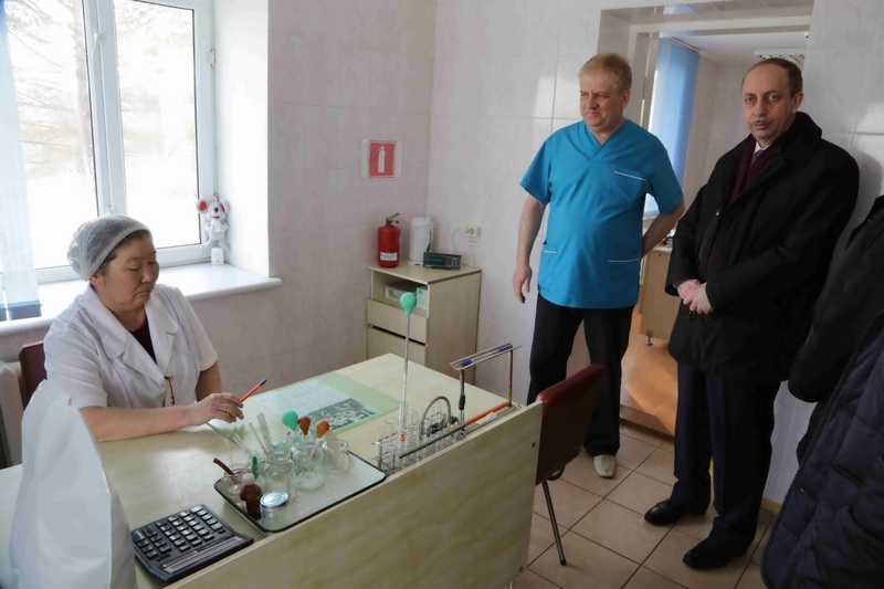 Рабочая поездка Александра Левинталя в Биробиджанский район, Фото с места события из других источников