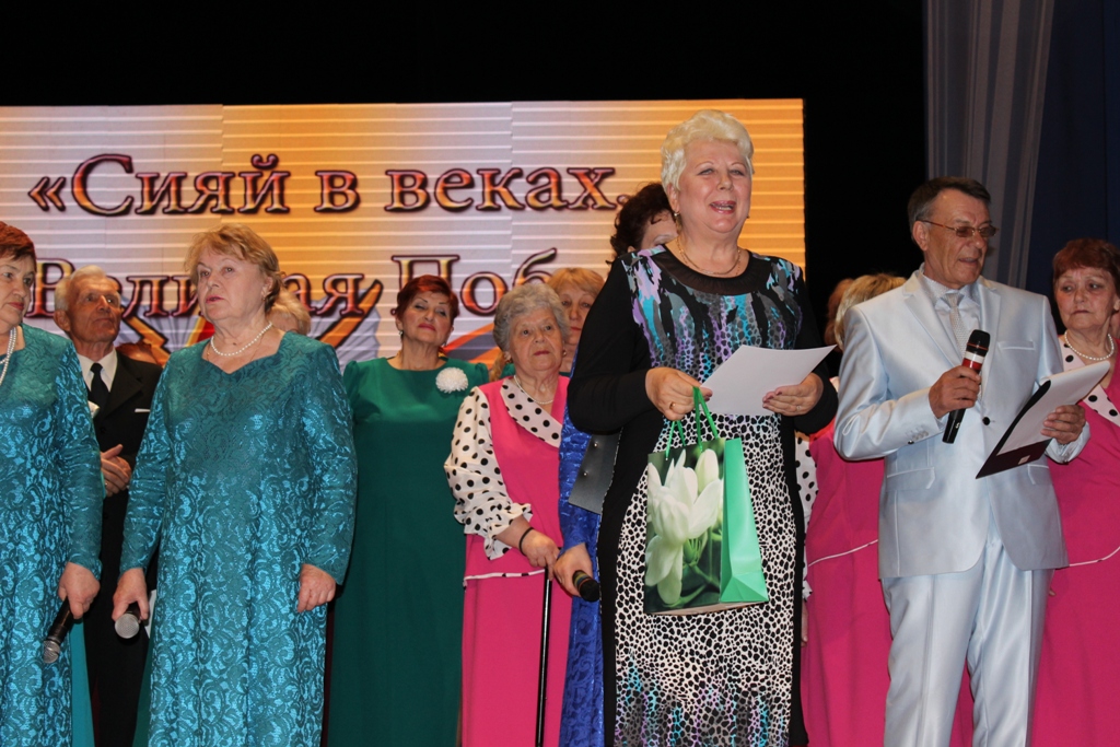 Полина Шулятикова победила в конкурсе стихотворцев, Фото с места события собственное