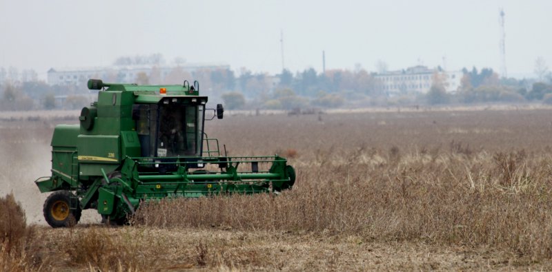 Уборка сои , Фото с места события из других источников