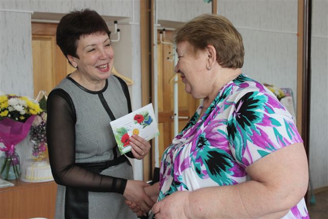 Зампред Думы Людмила Копёнкина отметила большой вклад Любови Пан Сю Тан в развитие гражданского общества , Фото с места события собственное