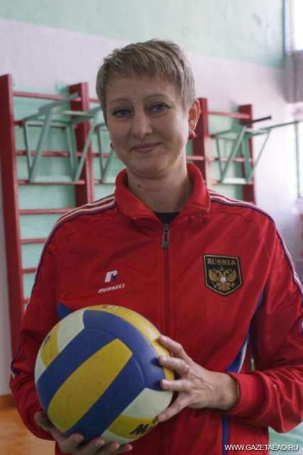Ольга Пашнина вернулась в родную спортшколу, Фото с места события собственное