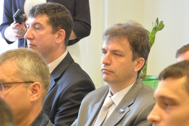 Представители органов власти и предприниматели Биробиджана встретились за круглым столом