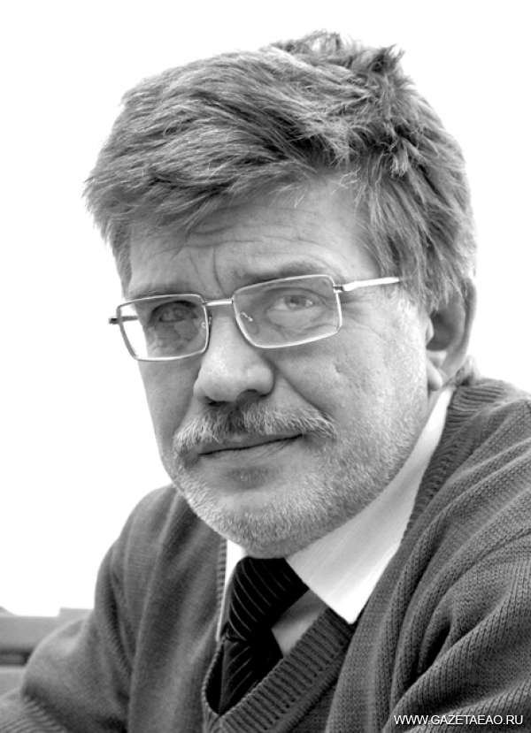 профессор Павел Толстогузов