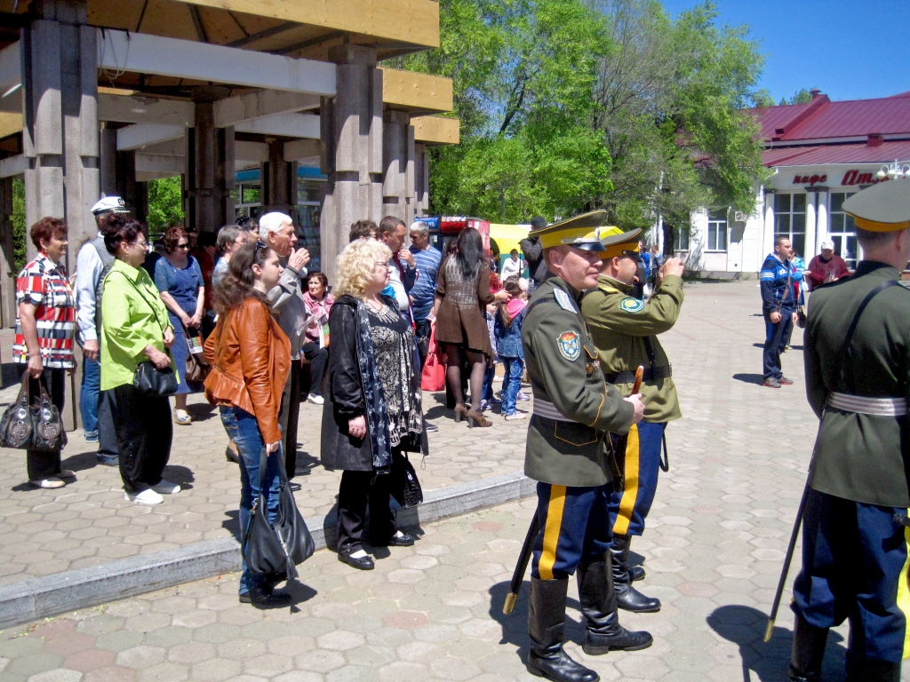 Биробиджанцы отмечают День города